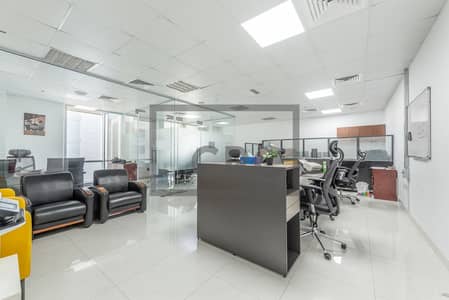 Office for Sale in Business Bay, Dubai - Fitted | Furnished| Inside Pantry & Toilet