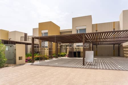 3 Bedroom Townhouse for Sale in Dubai South, Dubai - Big Garden | Corner Unit | Emaar South | 3BR