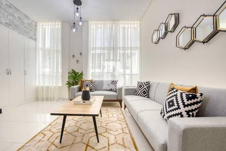2 Bedroom Apartment for Rent in Business Bay, Dubai - 2BR | Elegantly Furnished | Mid Floor
