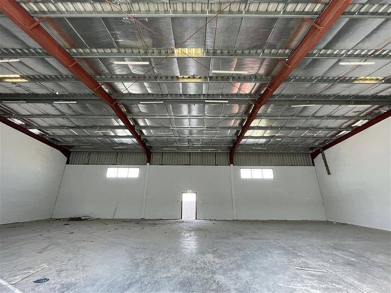 Al Quoz 4,500 Sq Ft Warehouse built-in office
