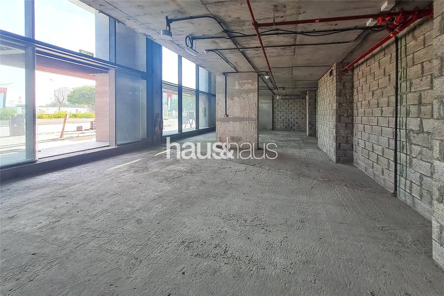 位于苏巴哈特兰社区，露台综合住宅区 的商铺 367000 AED - 6522630