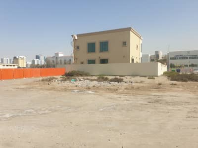 Plot for Sale in Al Azra, Sharjah - For sale a private residential land in the Al Azra area in Sharjah, next to the schools
