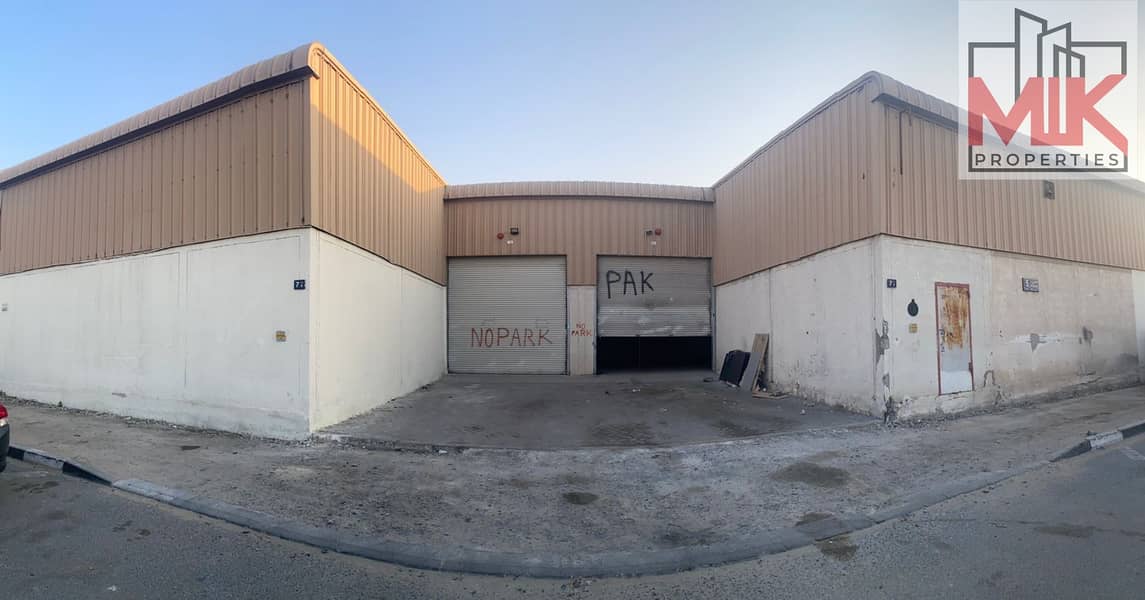 2,600 SQFT | EXCLUSIVE WAREHOUSE | COMMERCIAL / STORAGE USE