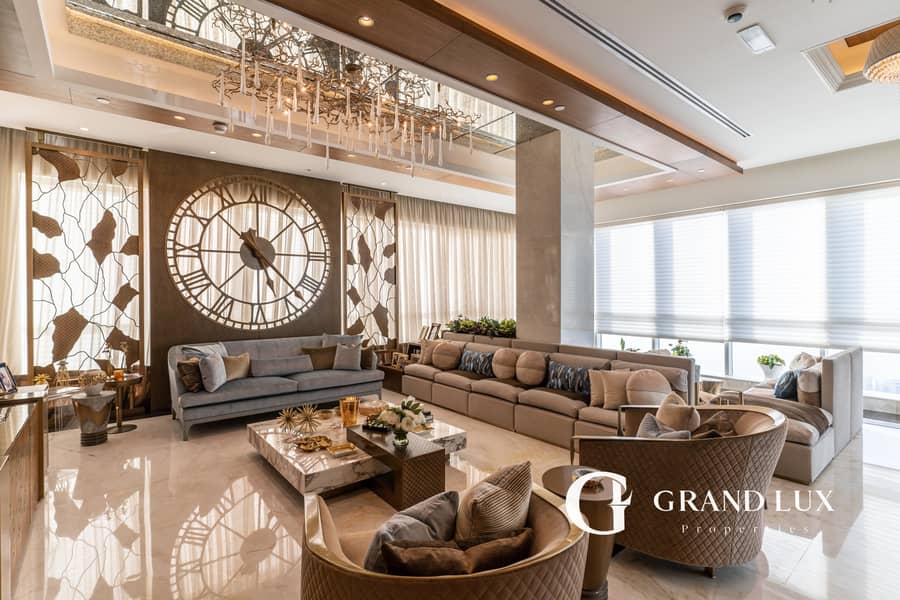 Luxurious 4BR Penthouse | Panoramic Views