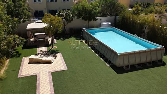 4 Bedroom Villa for Sale in Jumeirah Park, Dubai - Huge Plot | Landscaped | Well Kept | Back to Back