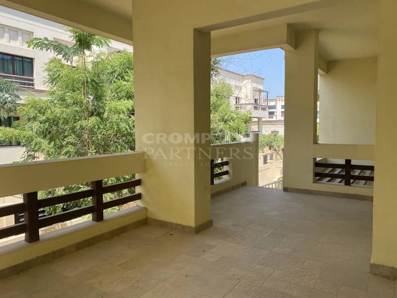 Vacant | Lush Green Community | Balcony | Garden