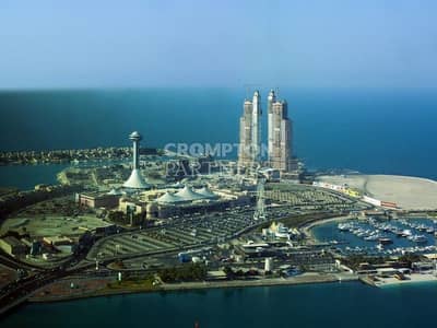 2 Bedroom Apartment for Rent in Corniche Area, Abu Dhabi - Rare Duplex Unit | Full Sea View | Available Now