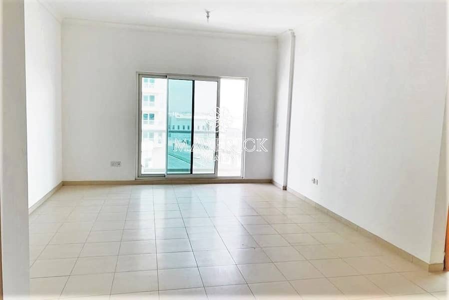 Spacious+Bright 1BR | 4 Cheques | Unfurnished