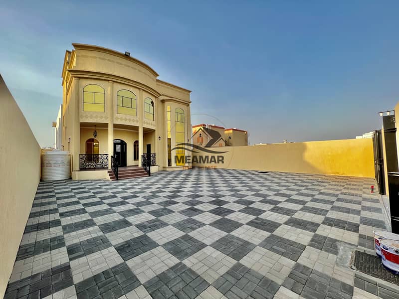For sale, the best Ajman villas of 5000 feet, a large building area, very sophisticated finishing, suitable for bank financing