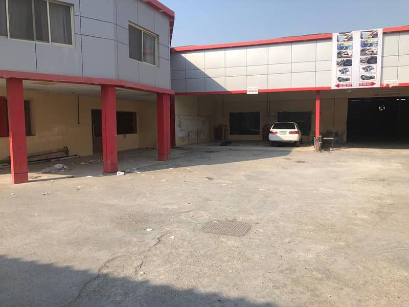 Great opportunity. . . ! Ready Auto Garage for rent in Umm ramool