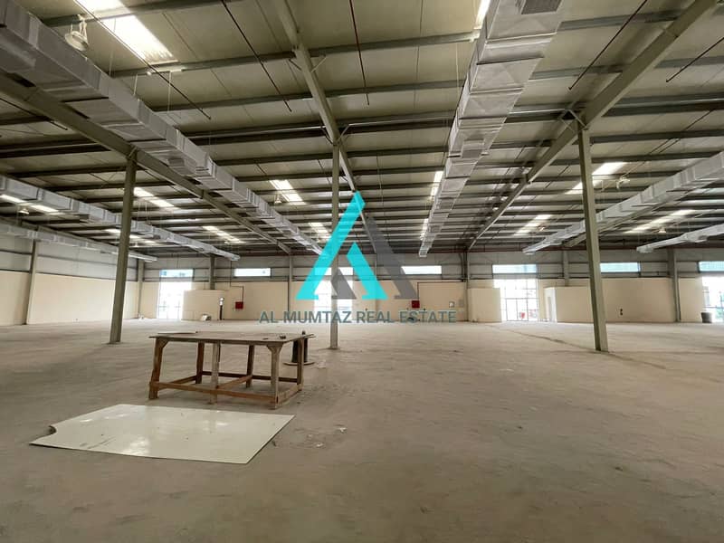 Huge warehouse with AC in Mafraq Industrial Area