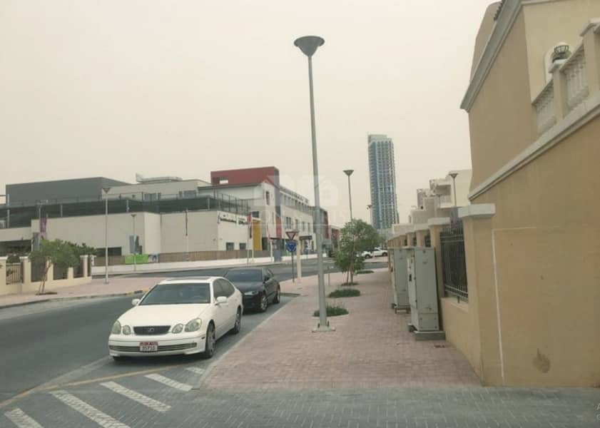 位于朱美拉三角小镇(JVT)，JVT第5区 1 卧室的别墅 1550000 AED - 5102841