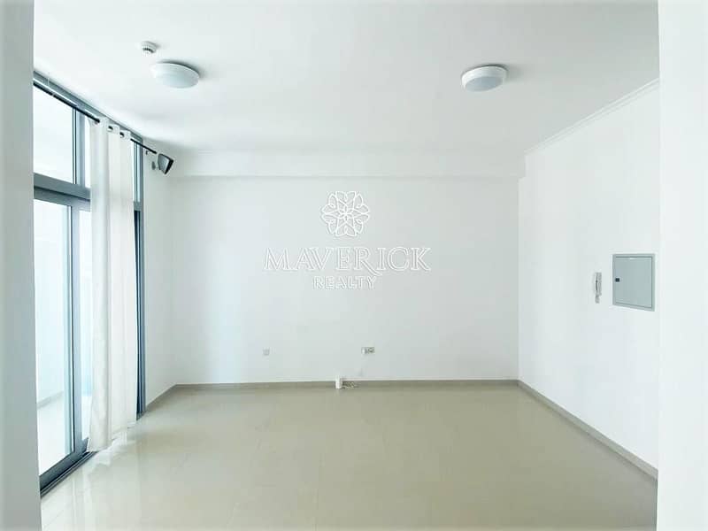 Amazing+Bright Studio | Best Price | Vacant