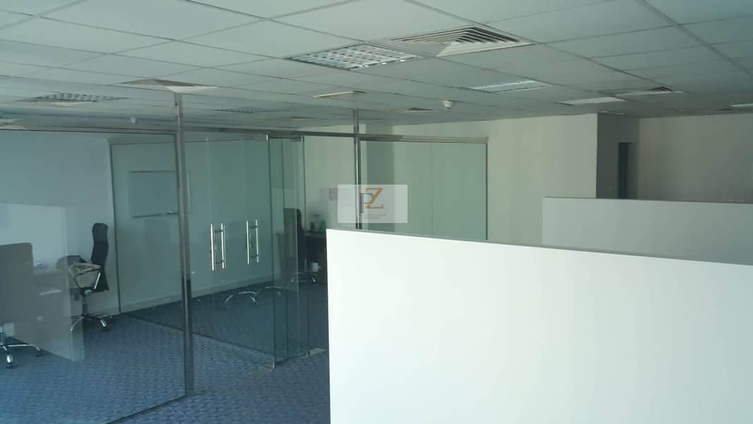 Lake View I Fitted Office w/ Glass Partition