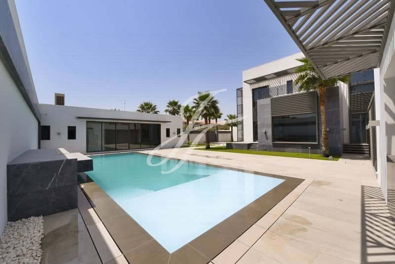 Brand New Contemporary Villa in Al Manara