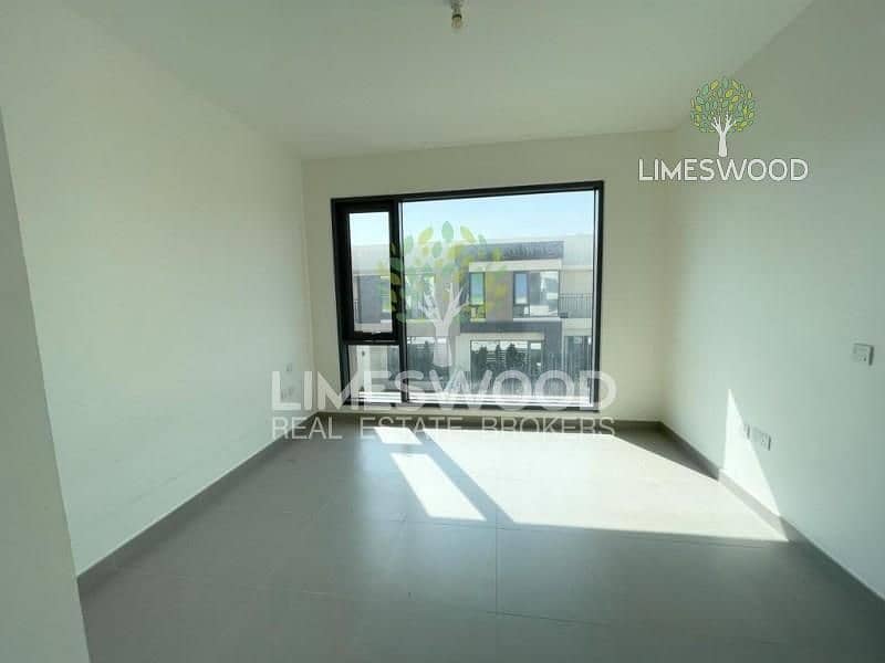 End Unit Type 2 | Elegant 4BR + Maids with Balcony