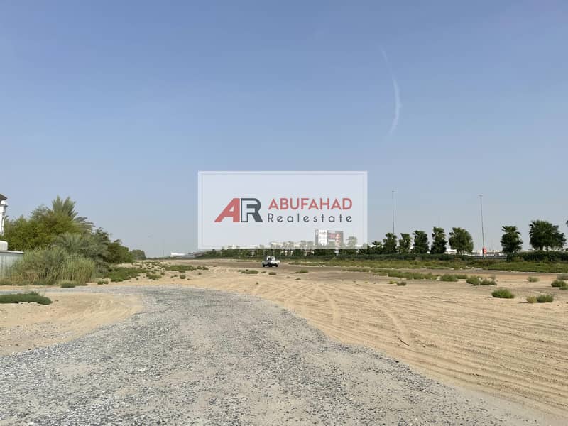prime location plot for sale in Mirdif for compound 4 villas