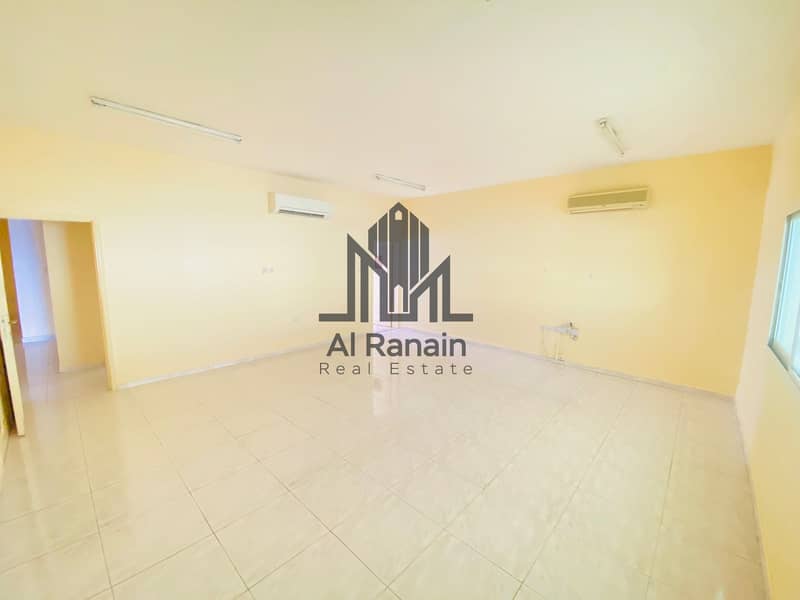 شقة في الخبیصي 3 غرف 45000 درهم - 6533702