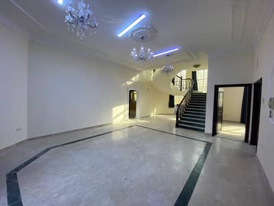فیلا 5 غرف نوم للايجار في القصيص، دبي - فیلا في القصيص 3 القصيص السكنية القصيص 5 غرف 250000 درهم - 6451463