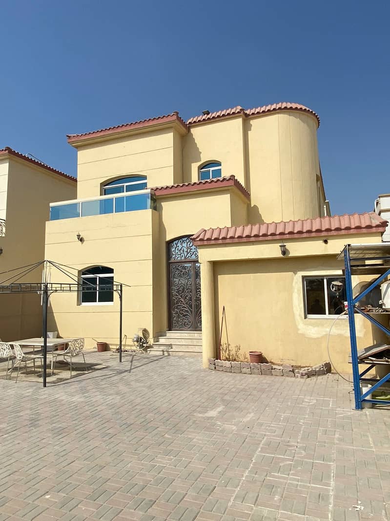 For rent villa in Al Mowaihat 2