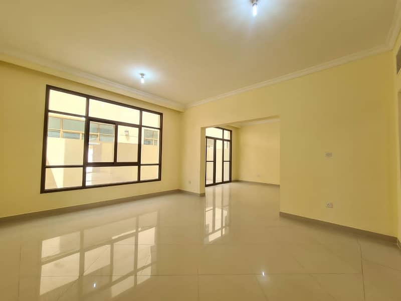 Excellent 3bhk with maid room compound villa 125k 3 payments at near al bateen Airport