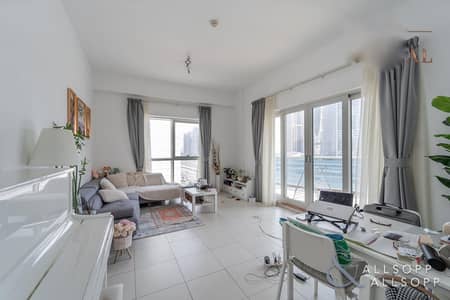 1 Bedroom Flat for Sale in Dubai Marina, Dubai - One Bedroom | Balcony | Closed Kitchen