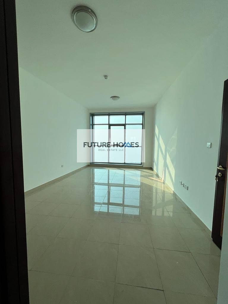 A very beatiful 2 BHK apartment in front of the sea in Ajman
