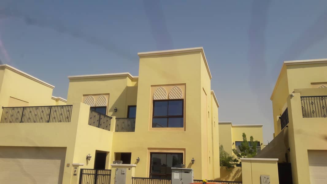 Spacious 4 Bhk Villa in Nad Al Sheeba 3