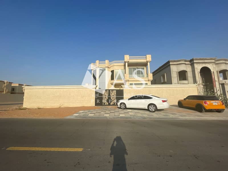 Brand New Massive Villa | 5 Bed+Maid+Majlis Brand New Massive Villa | 5 Bed+Maid+Majlis