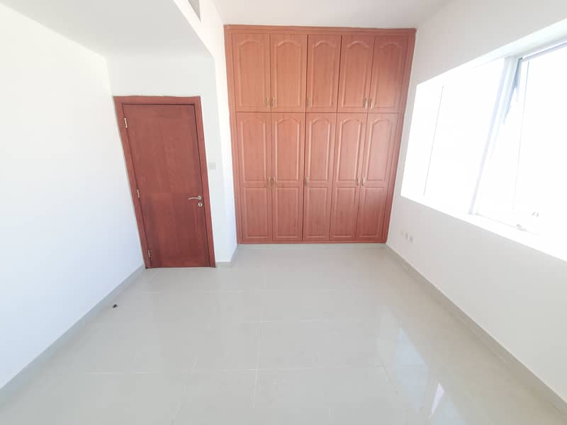 Квартира в Аль Нахда (Шарджа), 2 cпальни, 35000 AED - 6540155