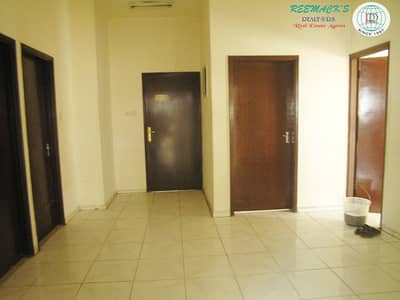 شقة 3 غرف نوم للايجار في الجبيل، الشارقة - شقة في الجبيل 3 غرف 18000 درهم - 5808662