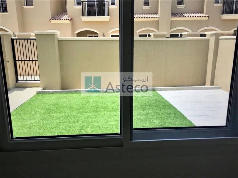 5 1 Month Free Rent | Landscaped | Brand New