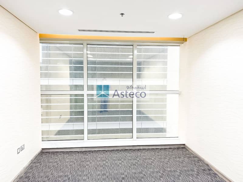 10 Fitted Office| Ready To Move-in| Glass Partitioned