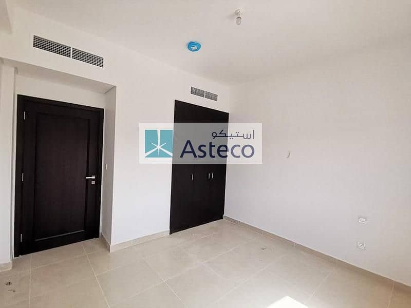 6 Inner Circle in Al Thamam | Excellent Offer
