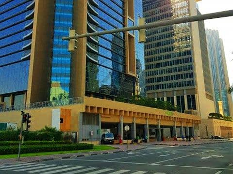 طابق سكني في سكاي جاردنز مركز دبي المالي العالمي 13600000 درهم - 6519551