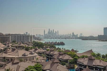 2 Bedroom Flat for Sale in Palm Jumeirah, Dubai - We turn your everyday into a luxurious experience