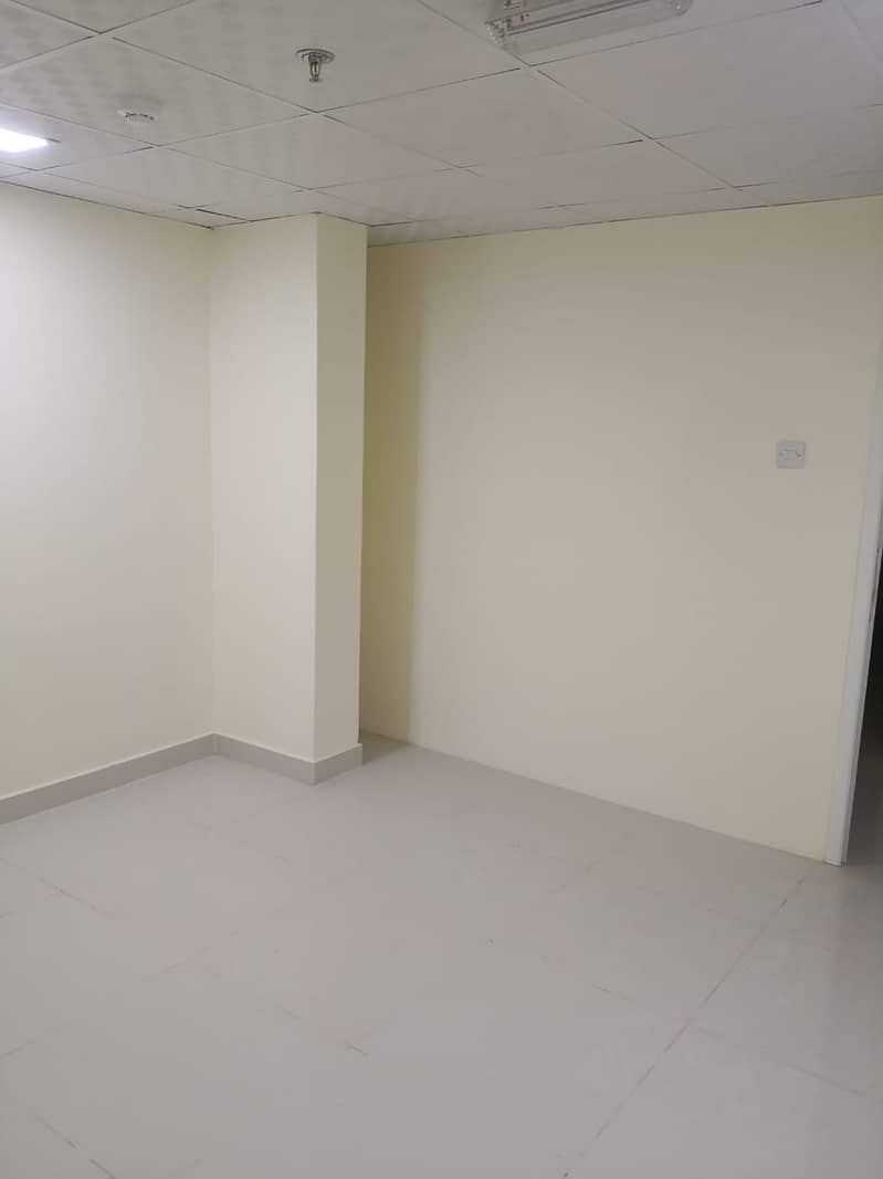 OFFICE FOR RENT IN AL MOWAIHAT 3, INCLUDING WATER AND ELECTRICITY