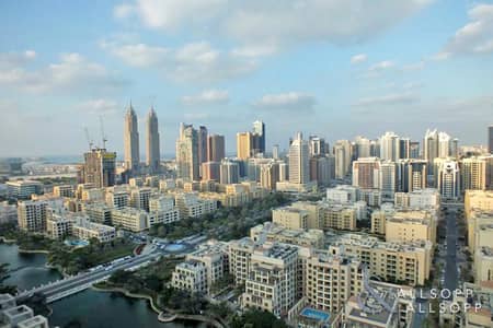 1 Bedroom Flat for Rent in The Views, Dubai - Canal Views | Chiller Free | Large Balcony