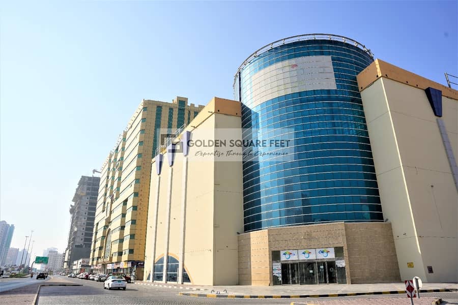 محل تجاري في برج الساعة عجمان،الراشدية 250000 درهم - 6542566
