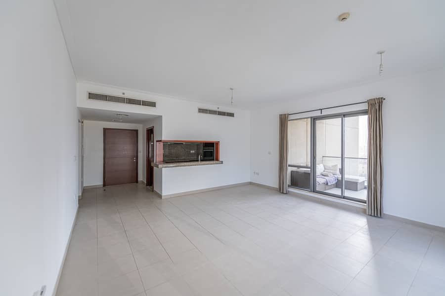 3 Spacious 2 bedroom | Direct Burj Khalifa view