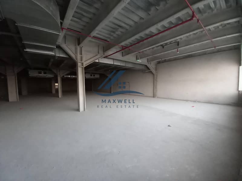 Strategic Location - Huge Showroom + Mezzanine