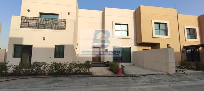 4 Bedroom Villa for Sale in Al Rahmaniya, Sharjah - Ready To Move Large Corner Villa in Gated Community
