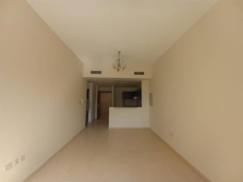 MAZAYA ONE BEDROOM WITH OUT BALCONY FOR RENT 29,000/- BY 4 CHQ