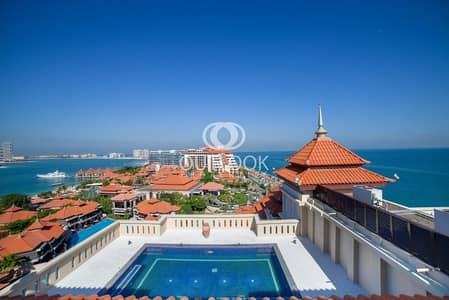 4 Bedroom Penthouse for Sale in Palm Jumeirah, Dubai - Luxurious Penthouse | Private Pool | Sea View