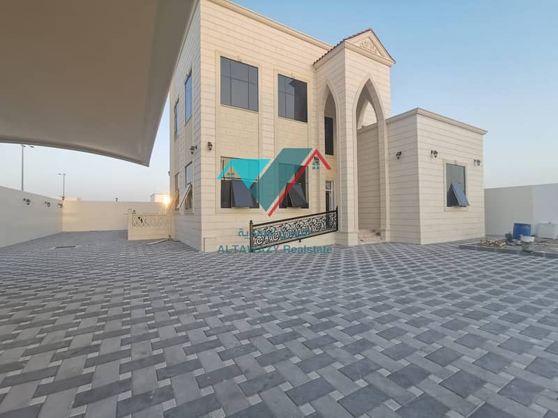 Villa for rent in Riyadh, south of Al Shamkha, first inhabitant, close to all services