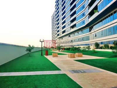 Spacious High Floor 1BR Apt. with Lush Greenery View Spacious High Floor 1BR Apt. with Lush Greenery View