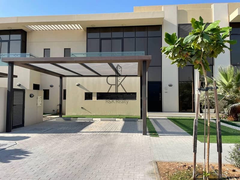 Beautiful Family Townhouse in Trinity Damac Hills