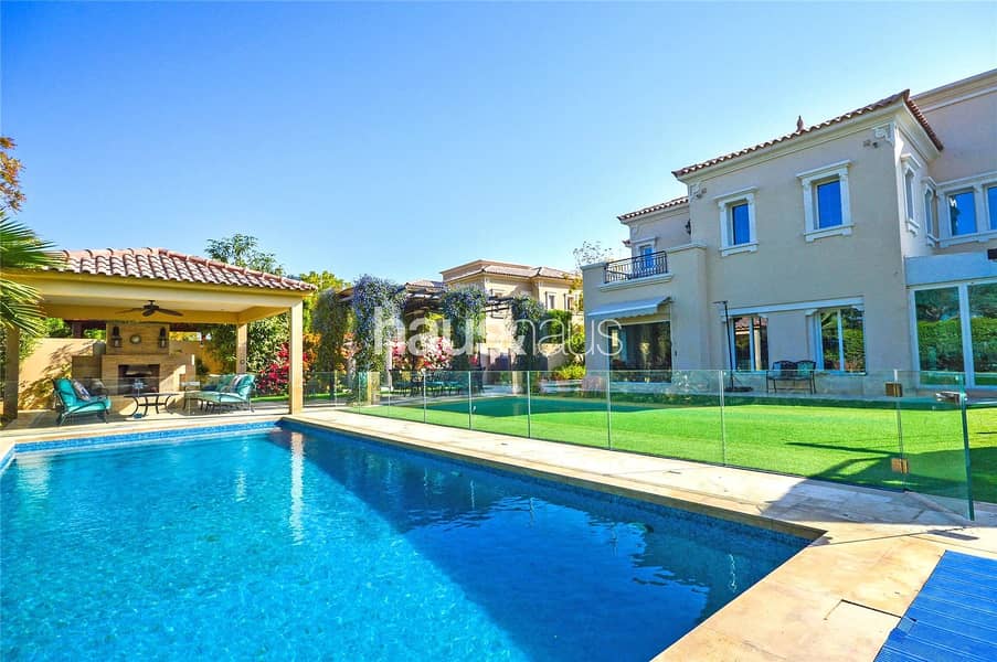 Unique Villa | Upgraded/ Extended | Pool