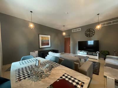 2 Bedroom Flat for Rent in Dubai Marina, Dubai - living
