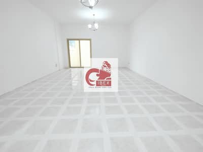 2 Bedroom Flat for Rent in Deira, Dubai - Spacious 2-BHK // Like Brand New // Close To Metro
